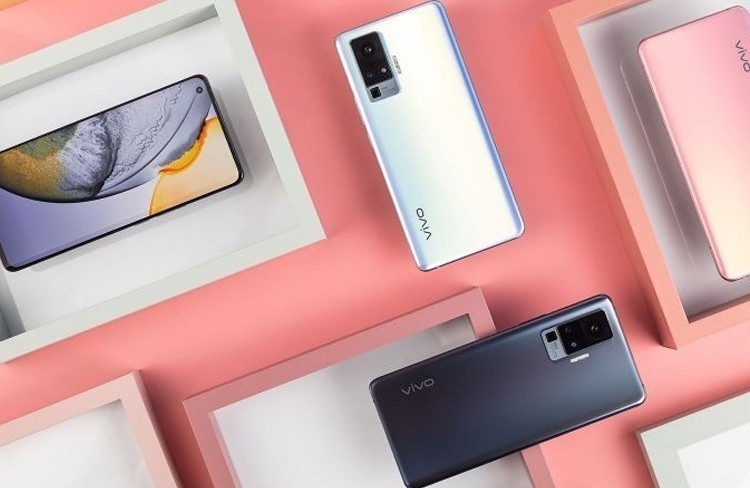 Vivo официально представила смартфоны X50 и X50Pro в России 2 Vivo официально представила смартфоны X50 и X50Pro в России