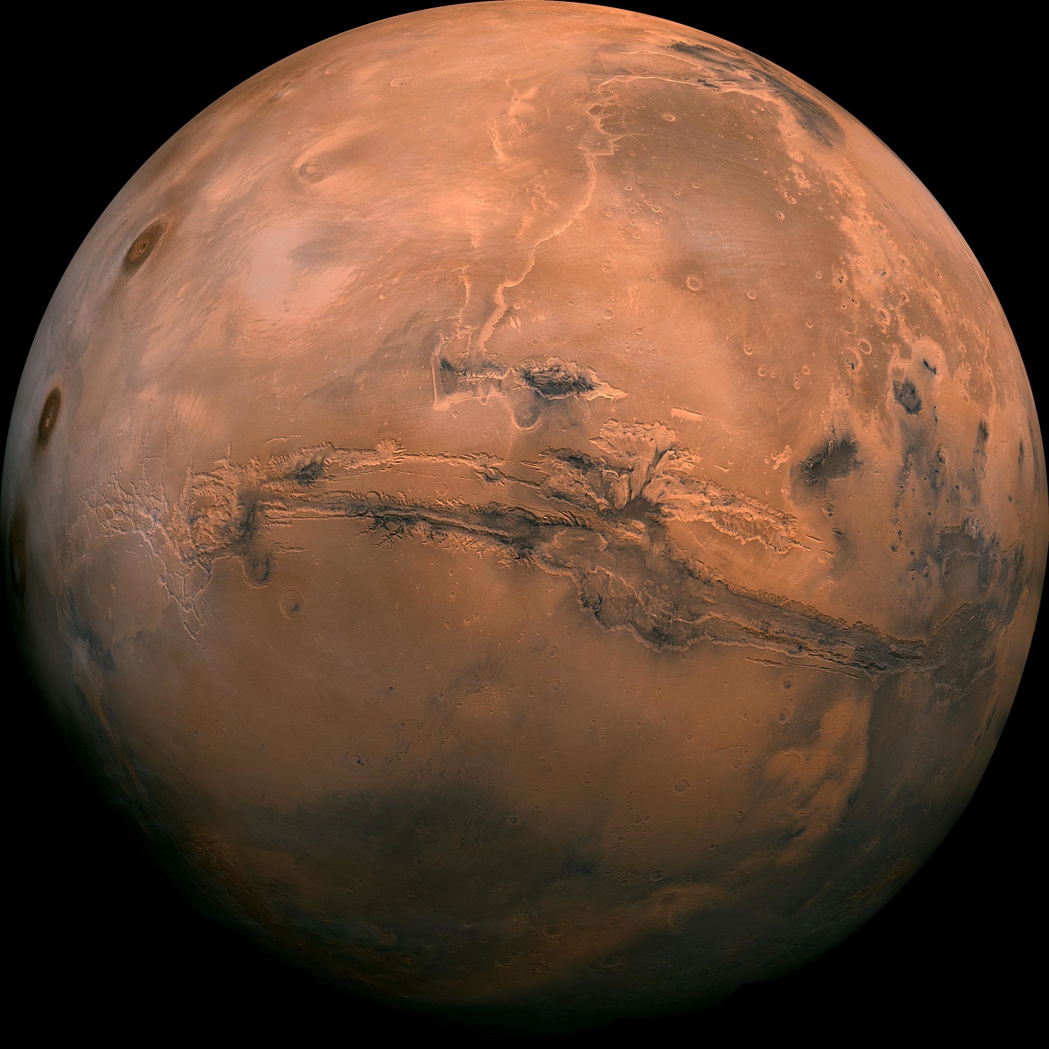 Посадочный модуль NASA InSight используют для исследования глубин марсианской поверхности