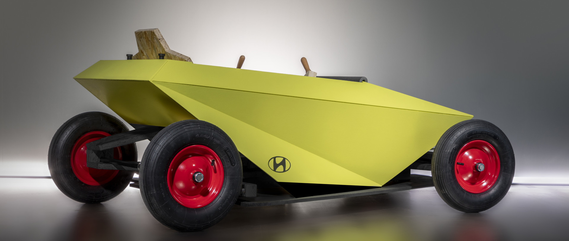 Hyundai Soapbox — первый автомобиль для сборки своими руками