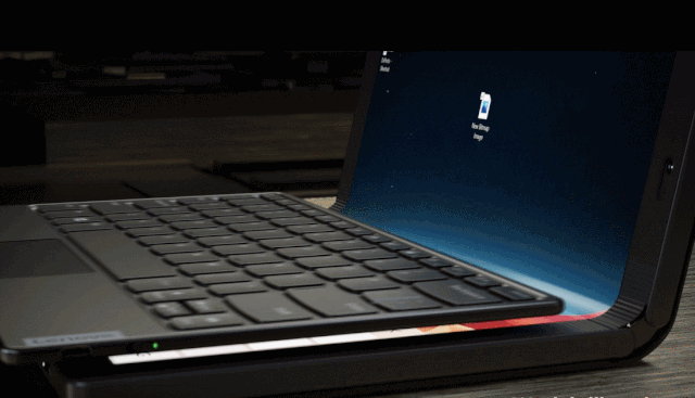 Складной ноутбук ThinkPad X1 Fold появится в магазинах этой осенью