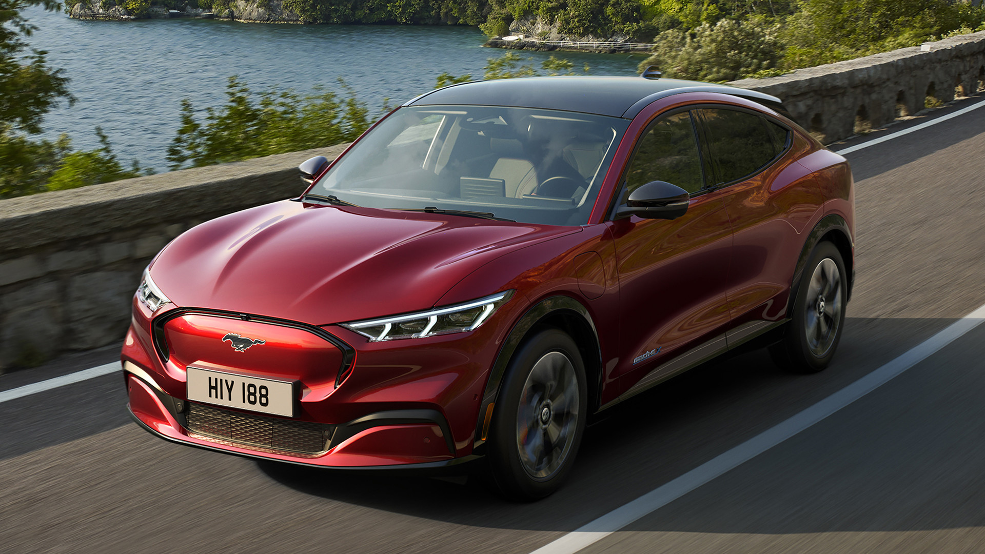 Ford задерживает поставки сотен Mustang Mach-E 1 Ford задерживает поставки сотен Mustang Mach-E