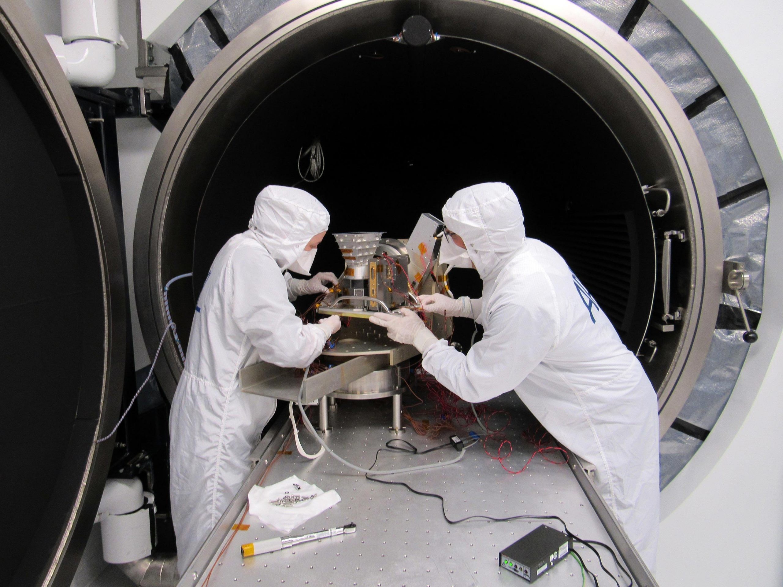 Europa Clipper, миссия по поиску жизни на луне Юпитера, переходит на новый этап 4 Europa Clipper, миссия по поиску жизни на луне Юпитера, переходит на новый этап