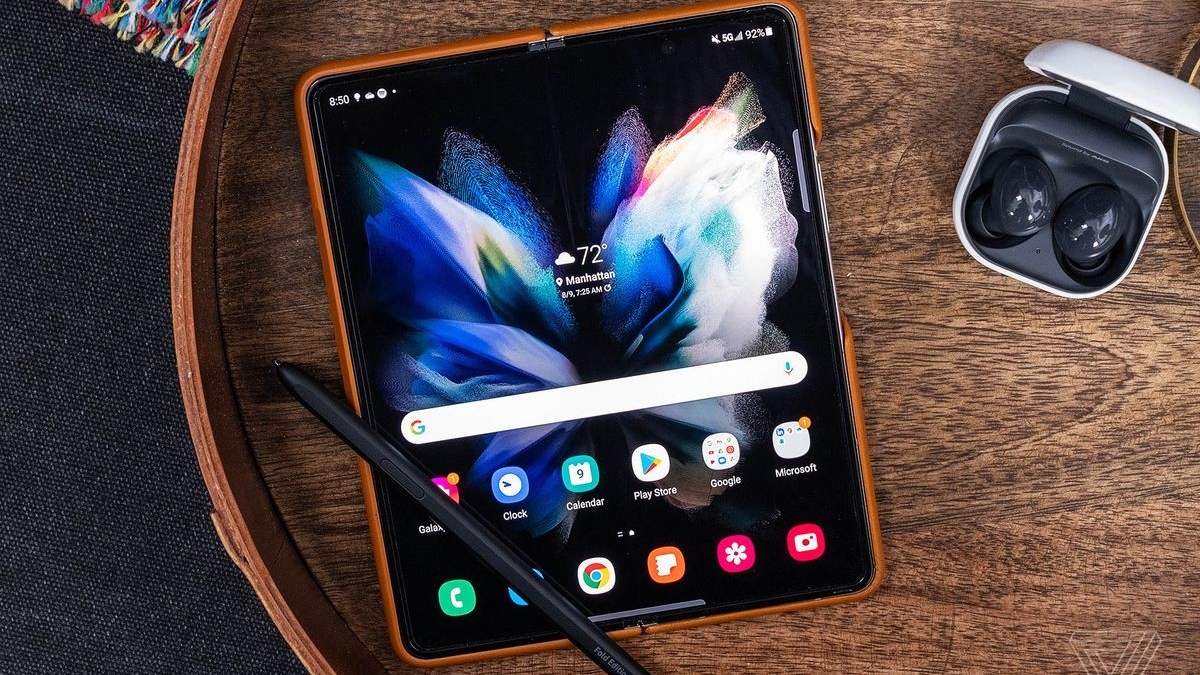 Samsung Galaxy Fold 5 может получить слот для S Pen — конкурент iPad на подходе