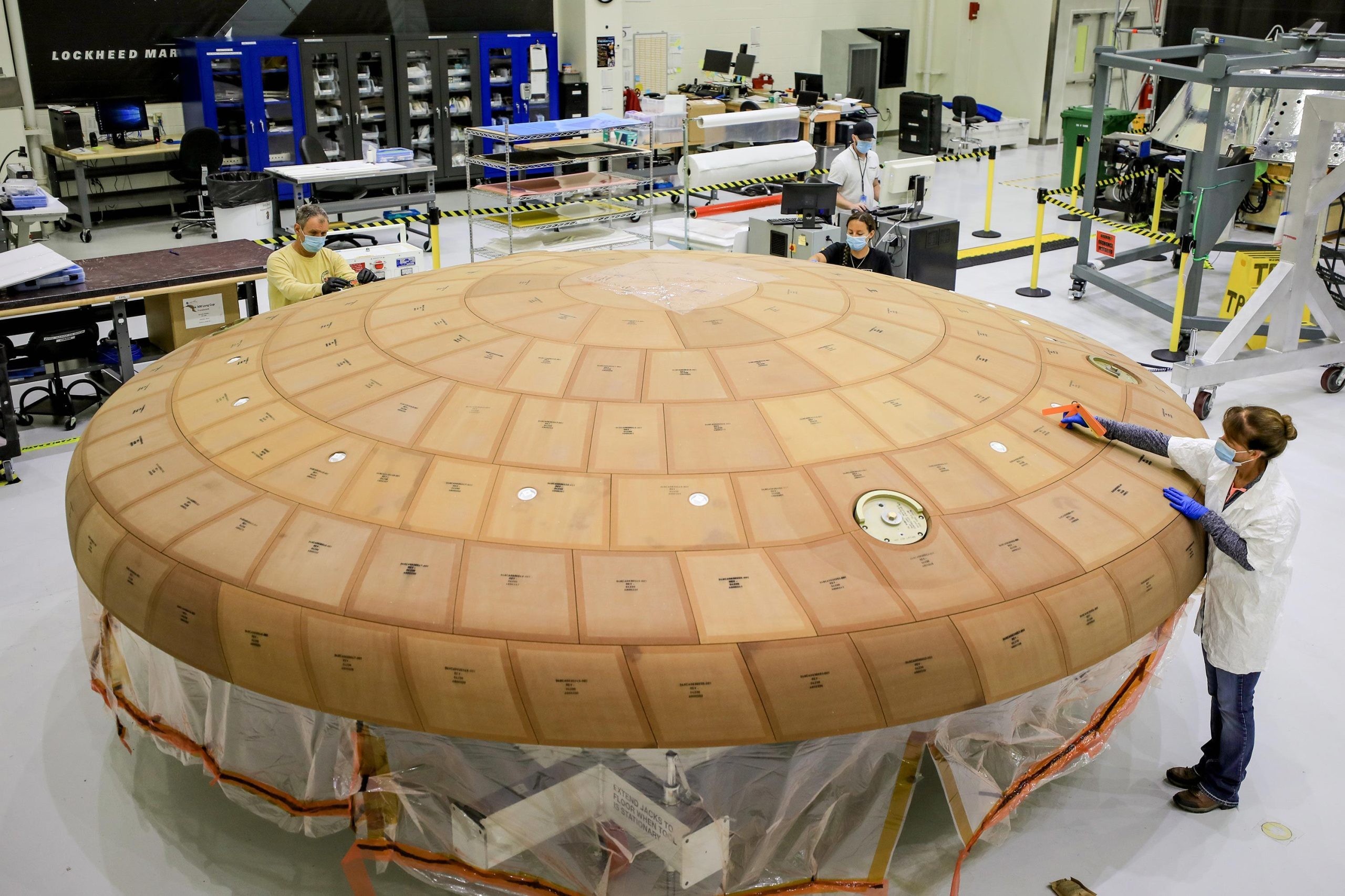 Спустя 15 лет разработок — готов ли тепловой экран Orion выдержать приземление?