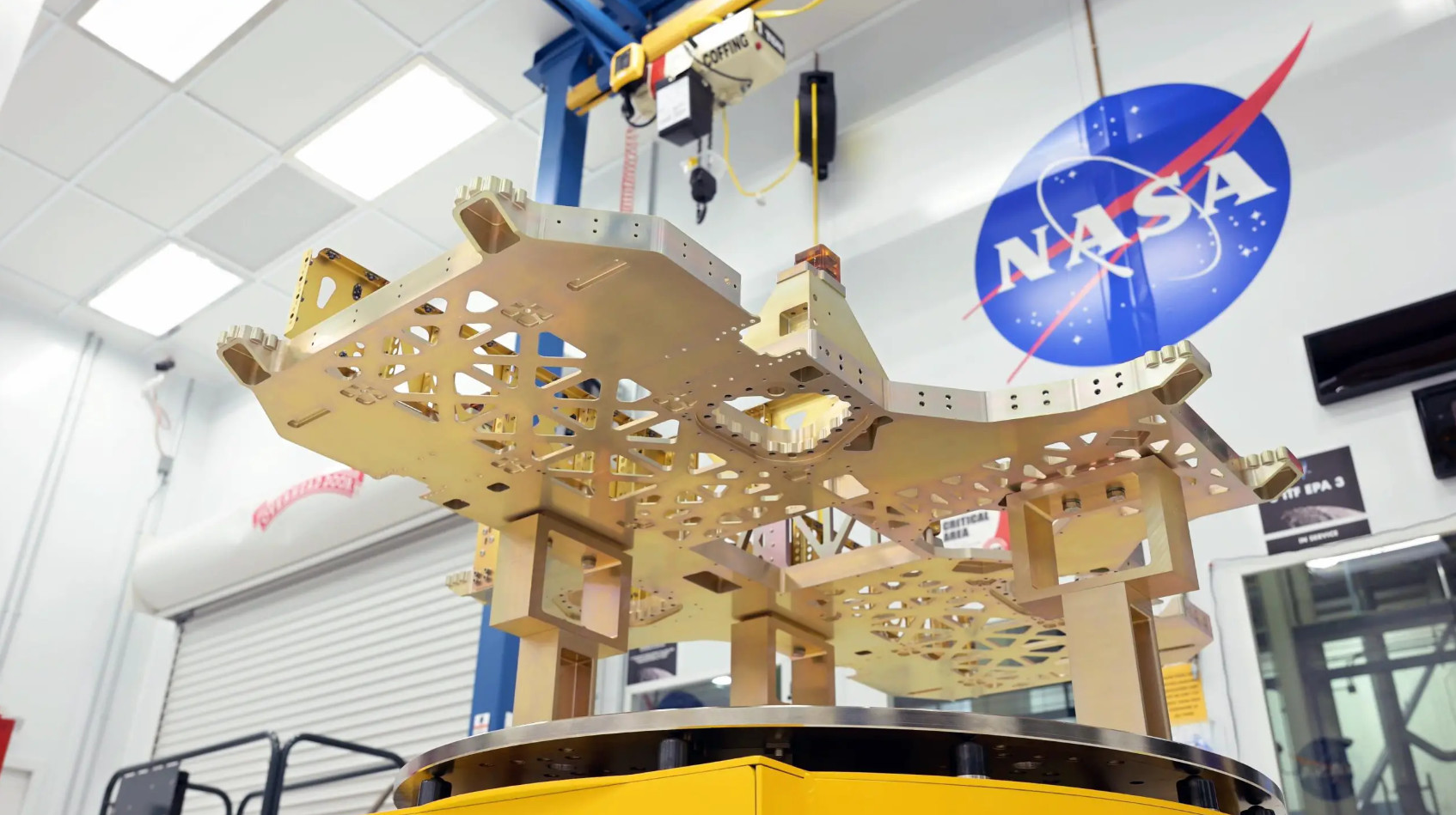 NASA начало строительство роботизированного лунохода VIPER 1 NASA начало строительство роботизированного лунохода VIPER