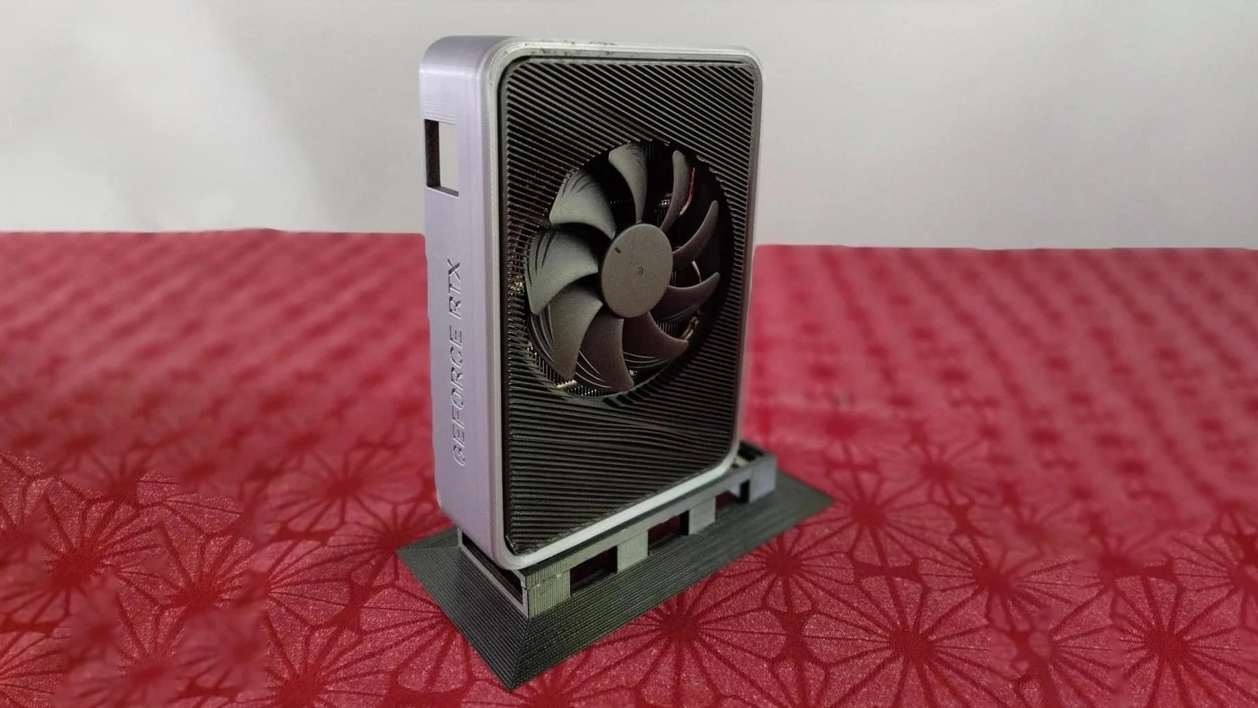 Энтузиаст самостоятельно создал видеокарту Nvidia RTX 3060 формата ITX