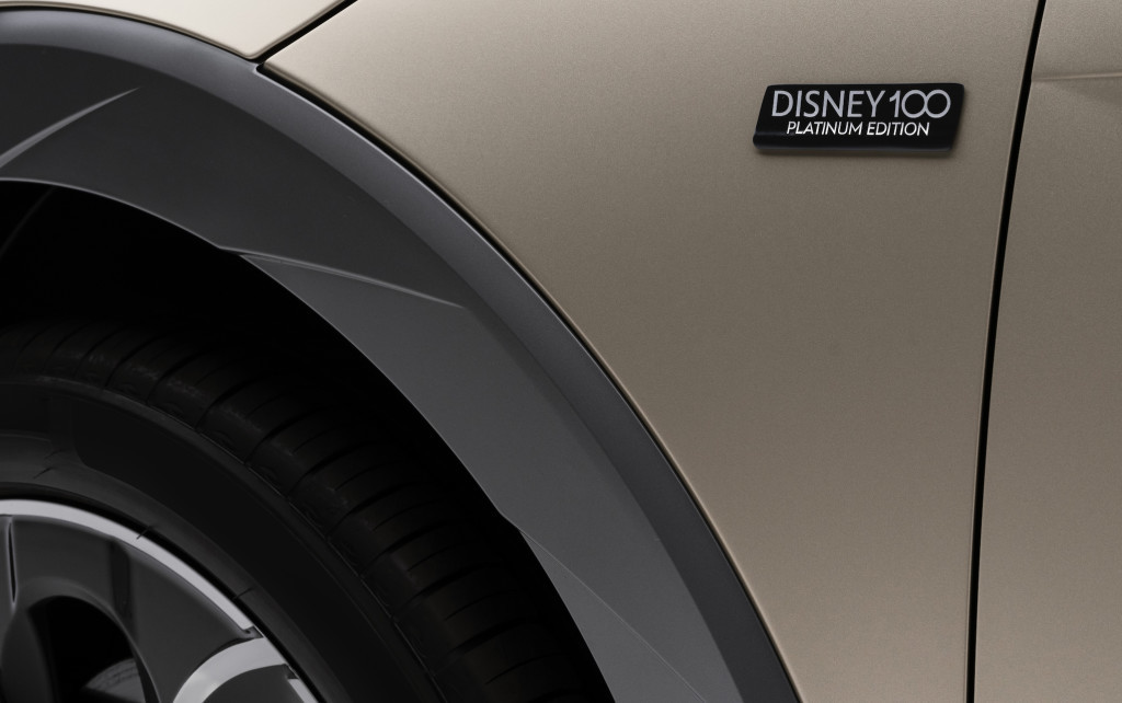 Hyundai представила лимитированную версию IONIQ 5 в честь юбилея Disney 1 Hyundai представила лимитированную версию IONIQ 5 в честь юбилея Disney