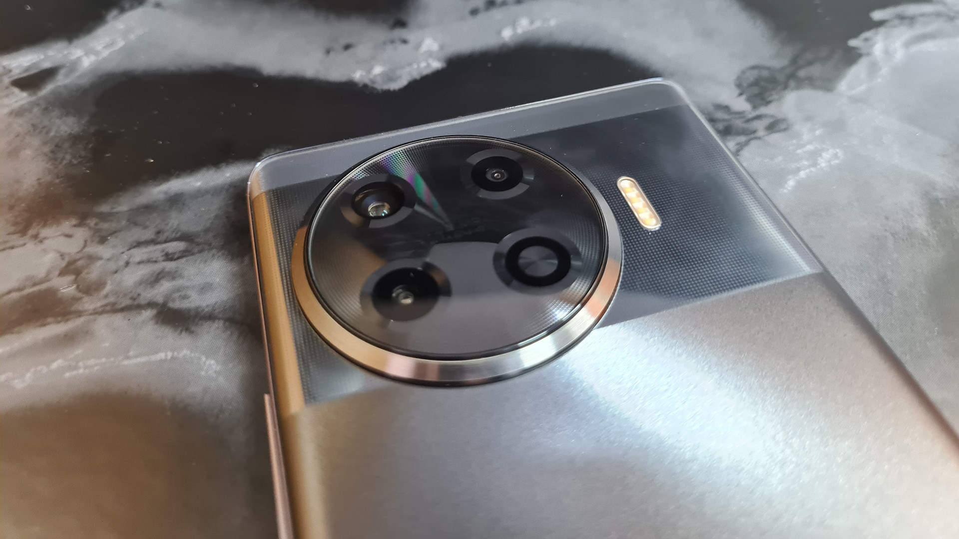 Обзор TECNO SPARK 20 Pro+: космическая четкость 6 Обзор TECNO SPARK 20 Pro+: космическая четкость