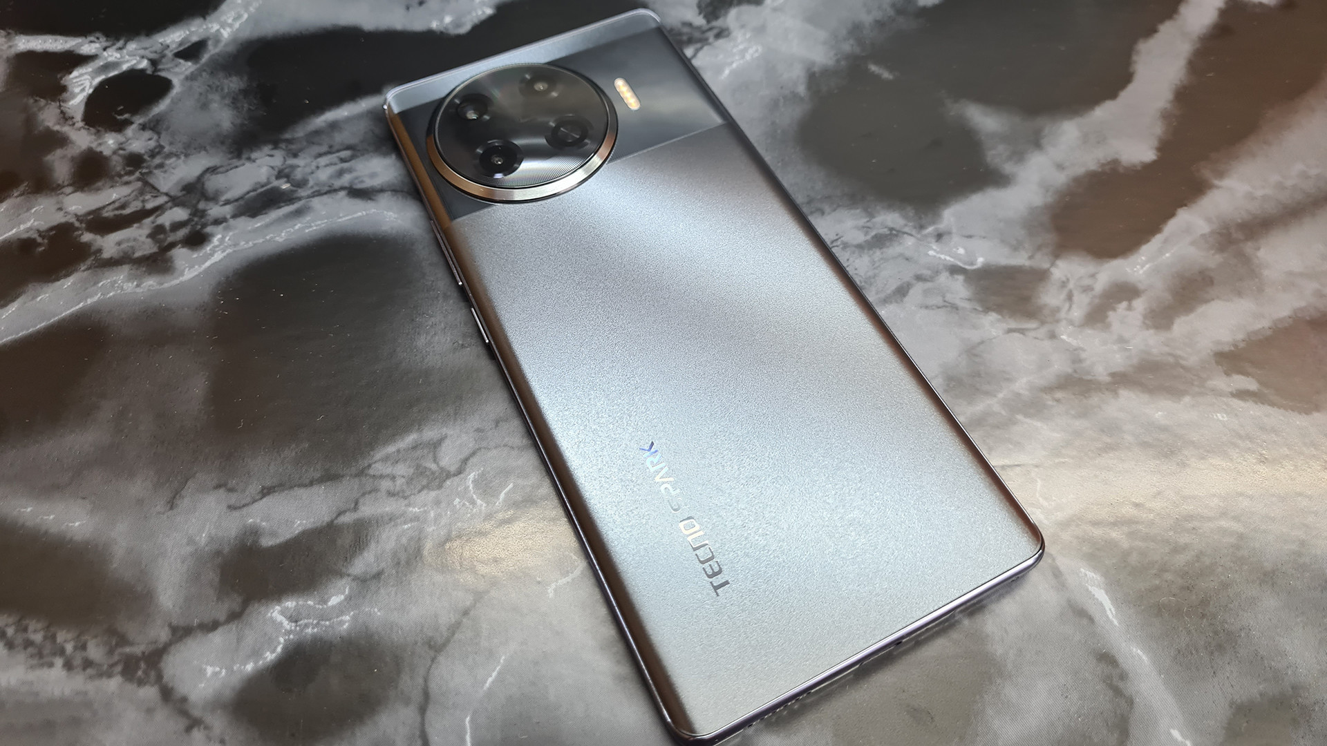 Обзор TECNO SPARK 20 Pro+: космическая четкость 2 Обзор TECNO SPARK 20 Pro+: космическая четкость