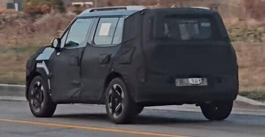 Недорогой электрический кроссовер Kia EV2 появился на дорогах Китая 1 Недорогой электрический кроссовер Kia EV2 появился на дорогах Китая