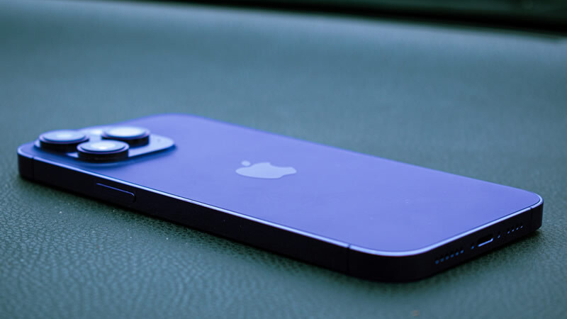 ChatGPT официально появится в iOS 18 в этом году