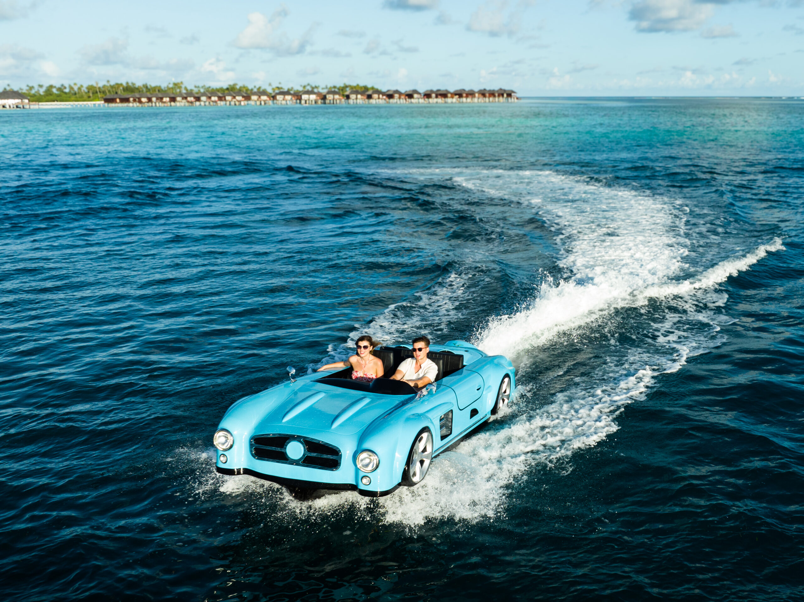 Погоня по волнам с новым Jet Car в отелях Sun Siyam Resorts 1 Погоня по волнам с новым Jet Car в отелях Sun Siyam Resorts