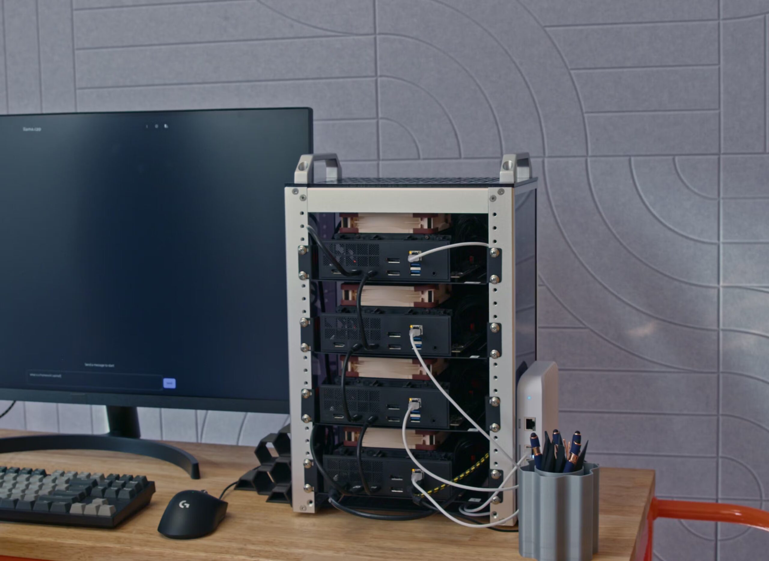 Выпущен самый простой сборке модульный компьютер Framework Desktop 2 Выпущен самый простой сборке модульный компьютер Framework Desktop