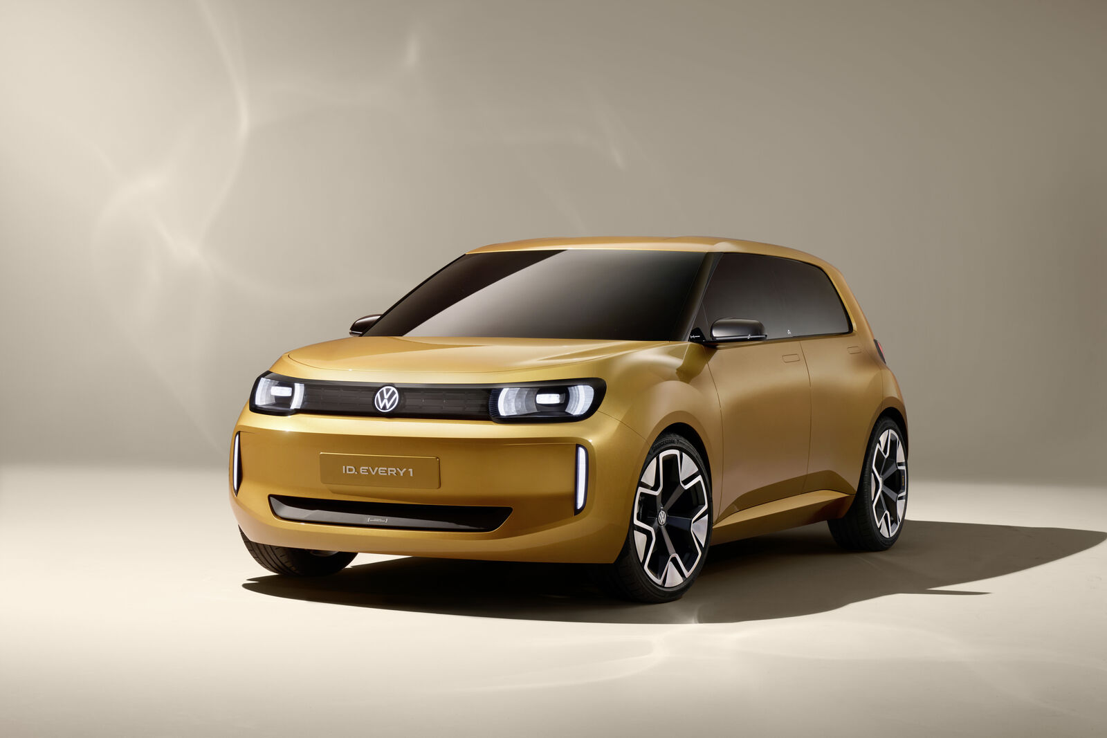 Volkswagen готовит доступный электромобиль за 20 000€ 2 Volkswagen готовит доступный электромобиль за 20 000€
