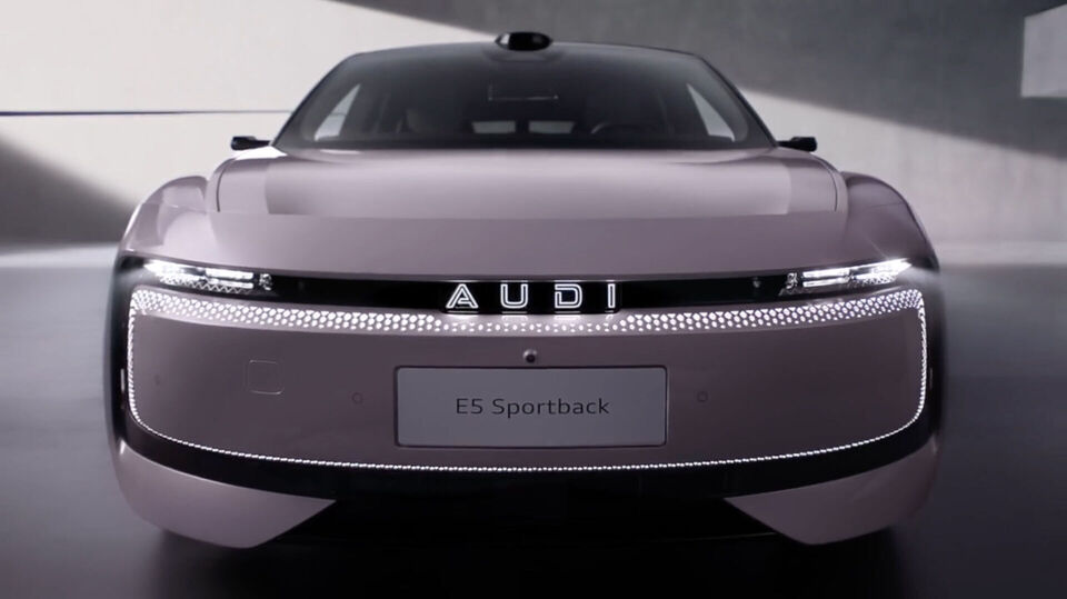 Audi представила эксклюзивный электрокар для Китая E5 Sportback