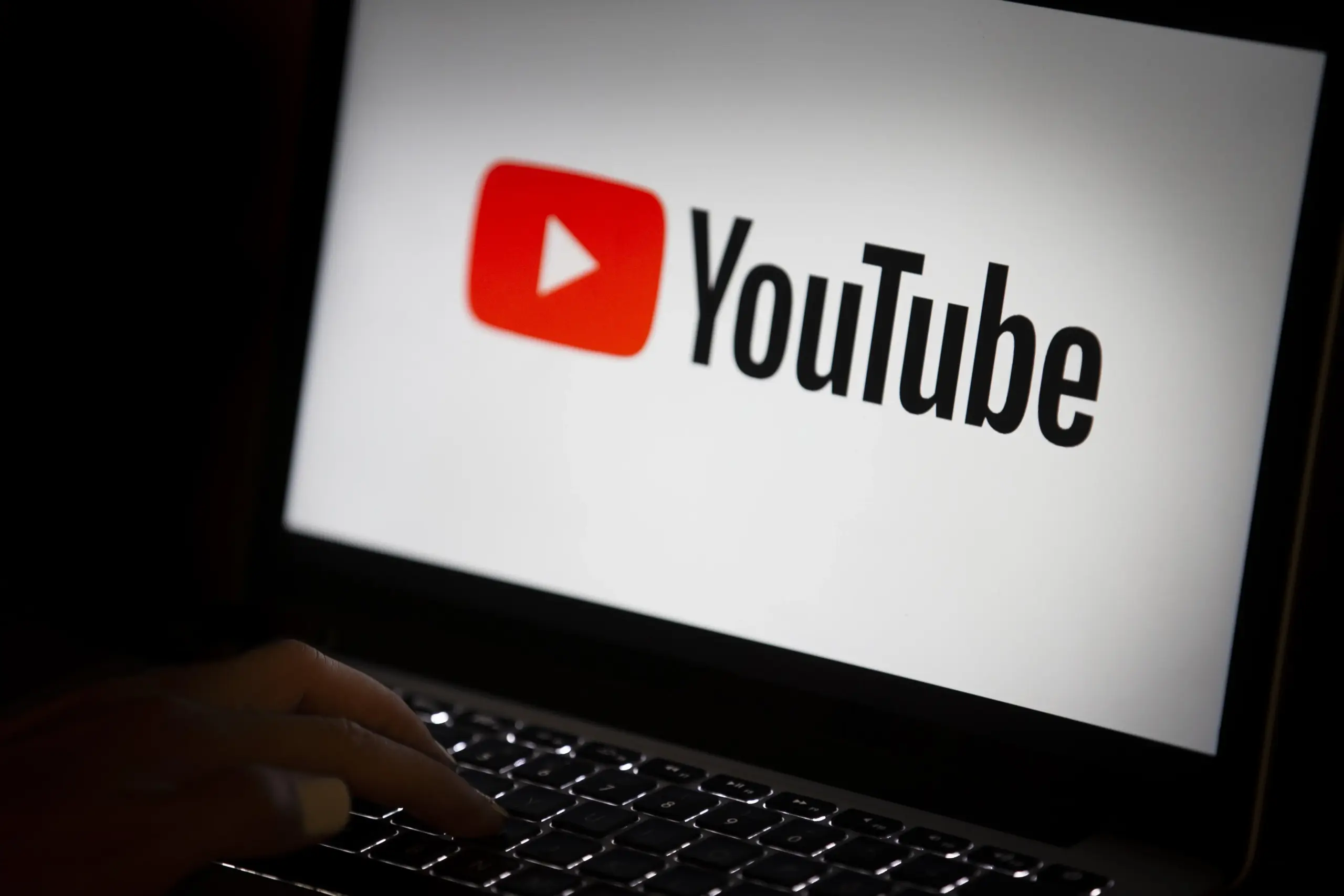 YouTube объявил войну блокировщикам рекламы: что изменилось?