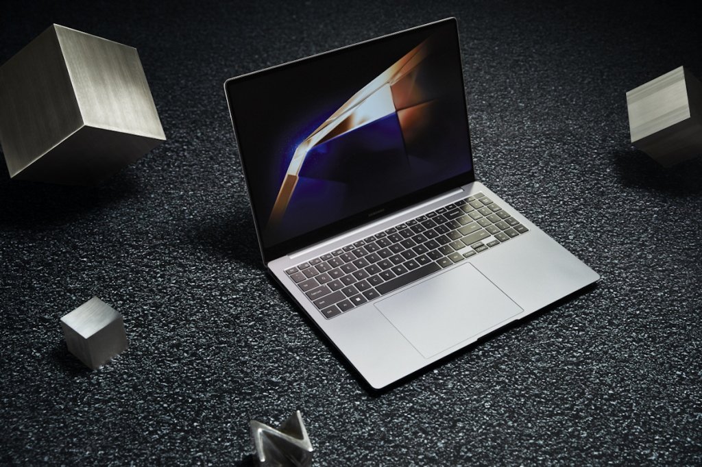 Новая гонка за ARM: почему даже ноутбуки переходят с x86 2 Samsung Galaxy Book 4 Edge