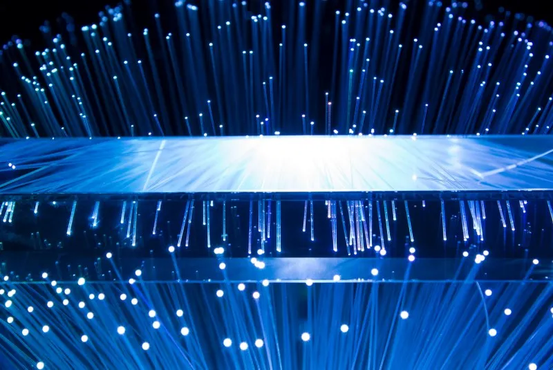 Революция в передаче данных: microLED-дисплей XDC бьёт рекорды с 1 млн кадров в секунду