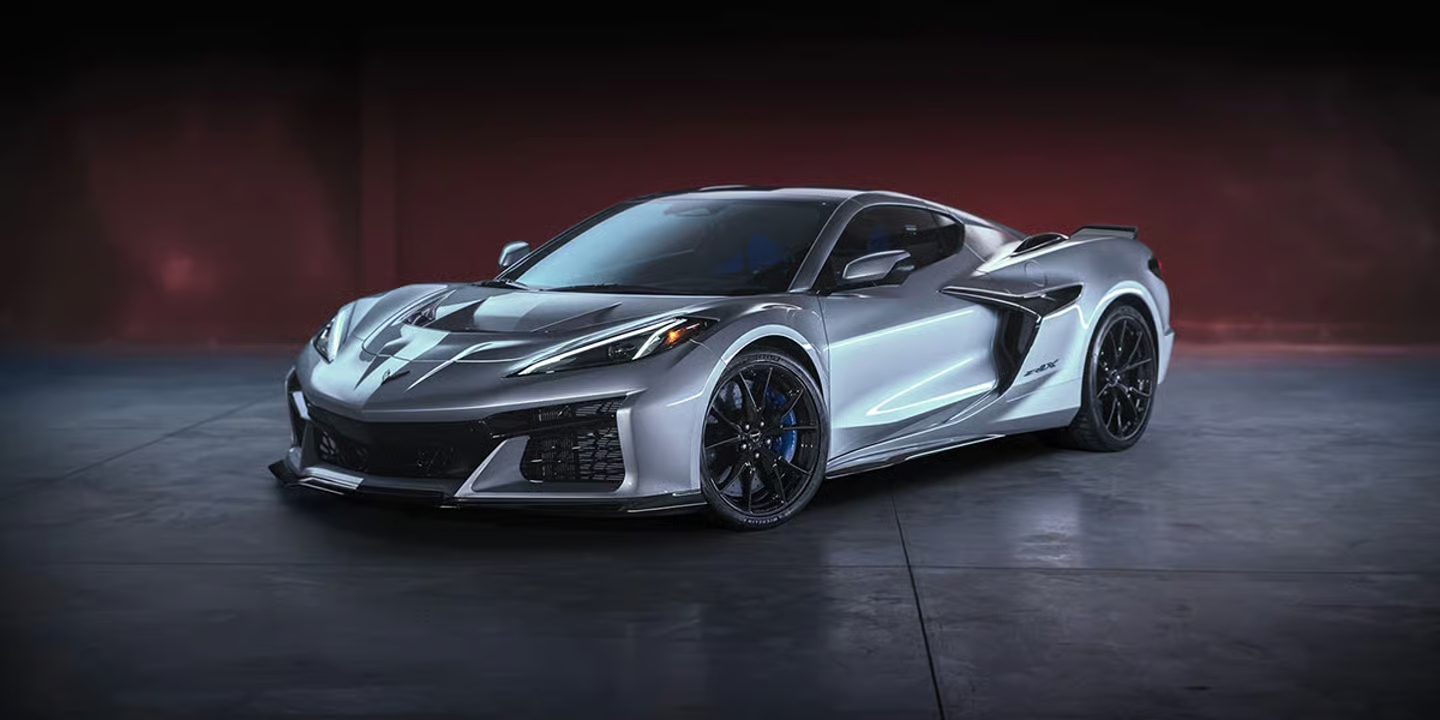 Chevrolet выпускает Corvette ZR1X: самый мощный спорткар за всю историю