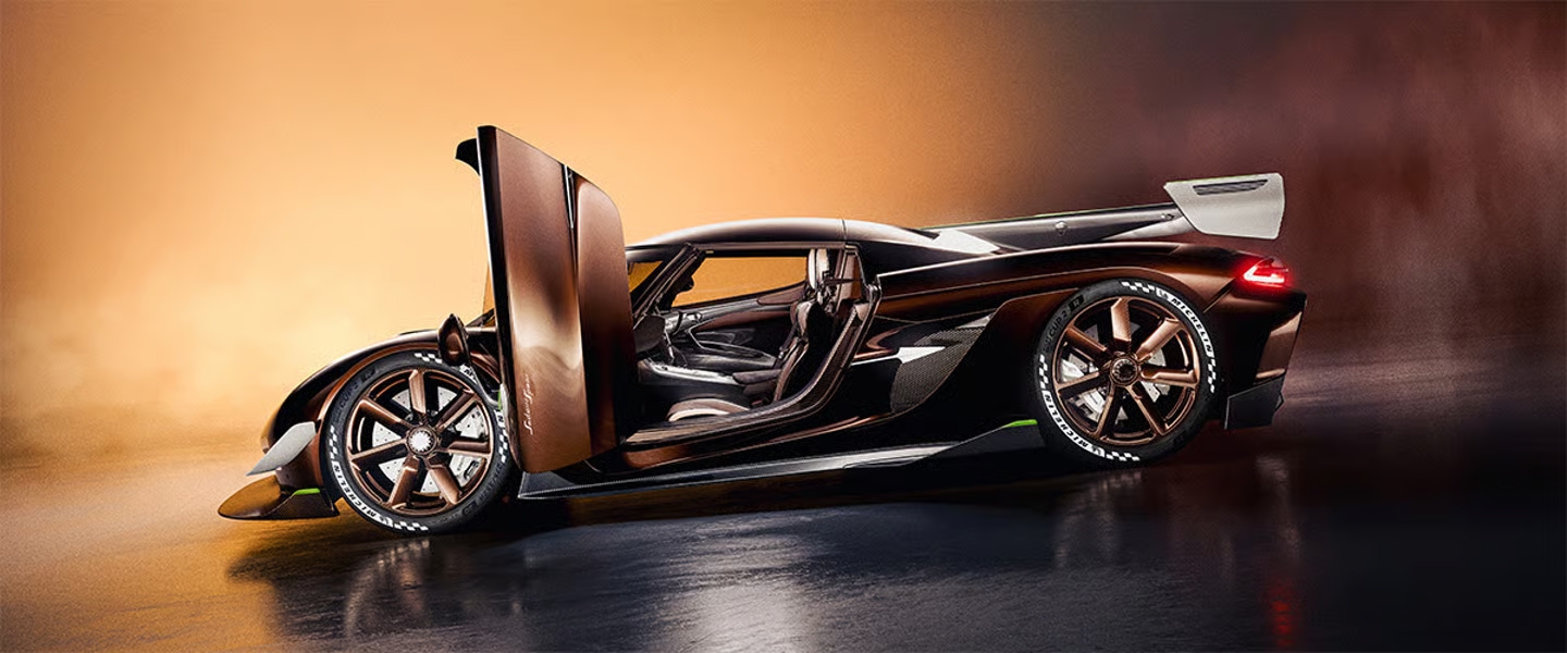 Невероятный новый мегакар Koenigsegg каким-то образом получил право на использование на дорогах 2 Невероятный новый мегакар Koenigsegg каким-то образом получил право на использование на дорогах