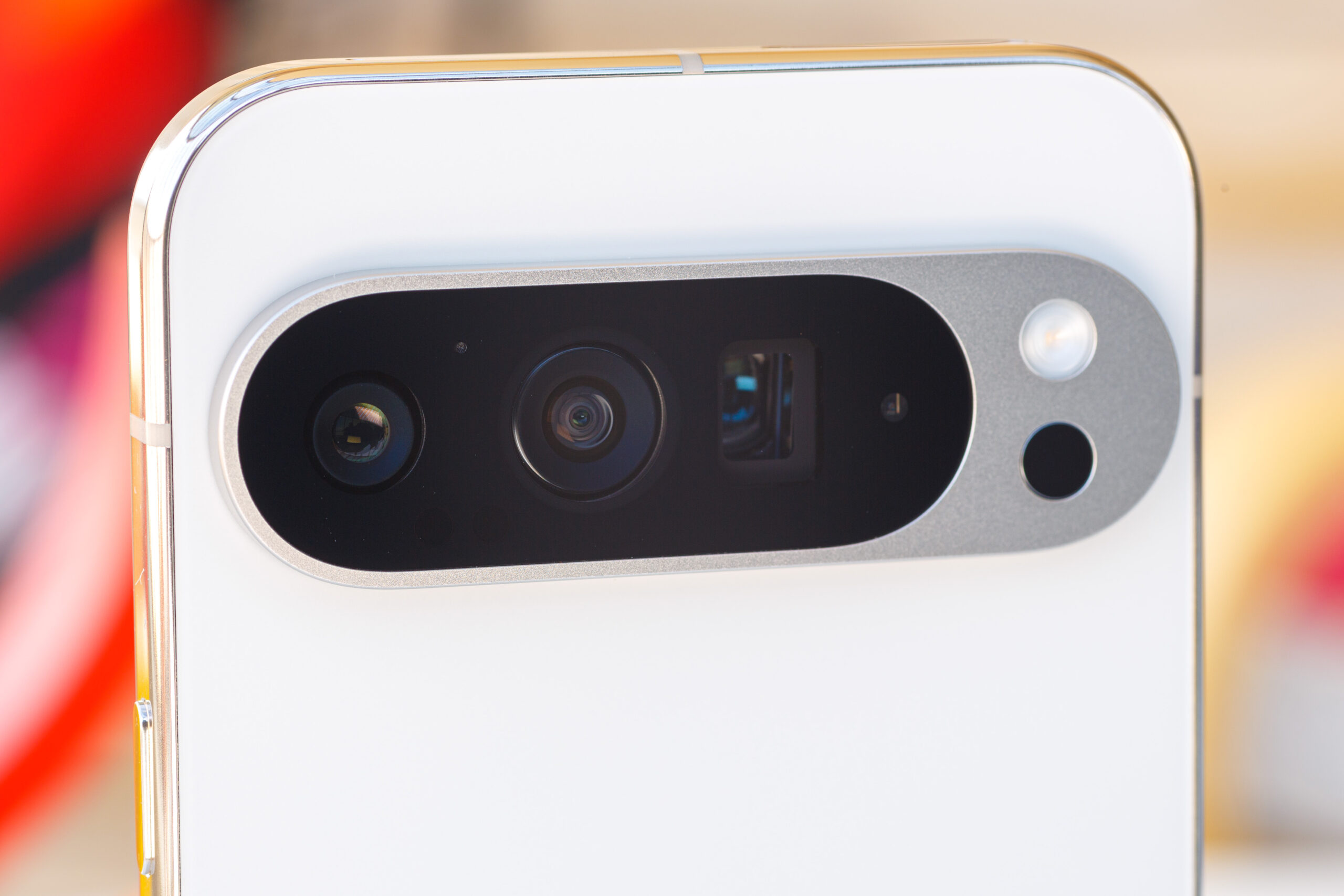 Pixel 10 покажут в августе: телеобъектив с макрорежимом и другие новинки