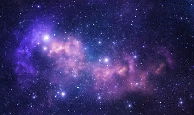 Астрономы обнаружили гигантское энергетическое облако в ранней Вселенной
