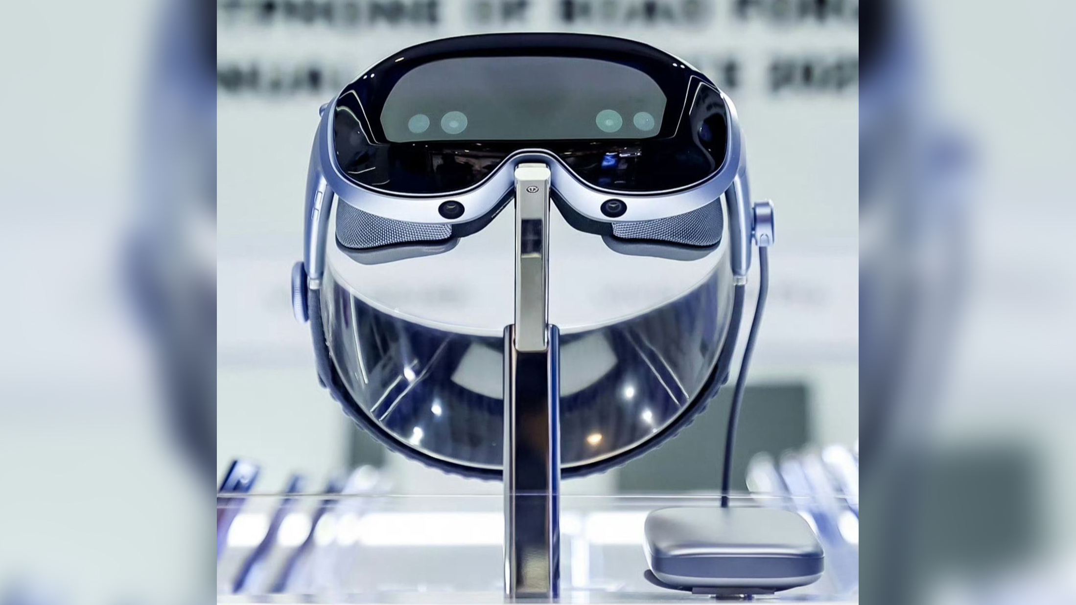vivo готовит конкурента Apple Vision Pro