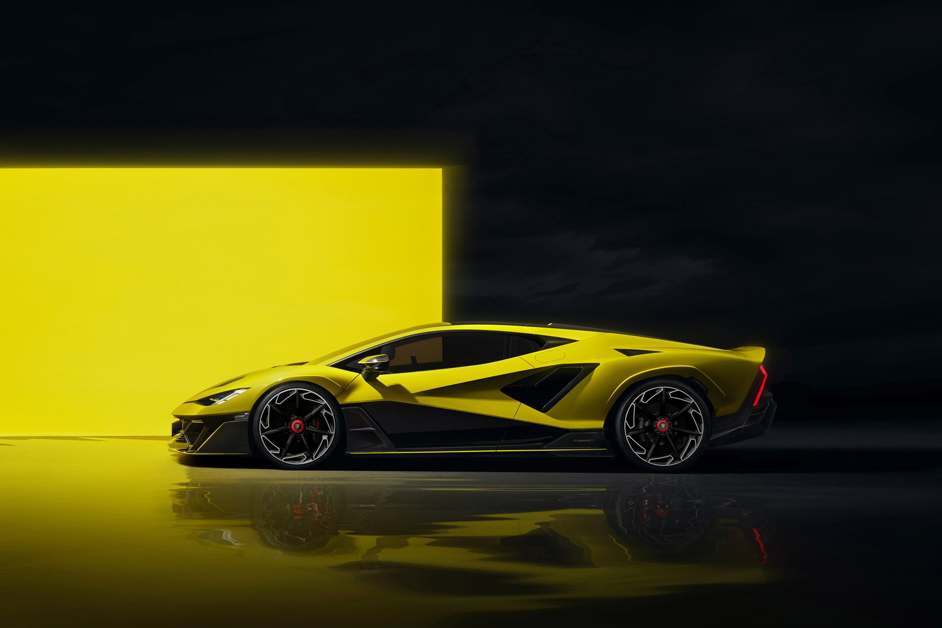 Lamborghini выпустит Fenomeno: самый мощный и дорогой гибрид в истории