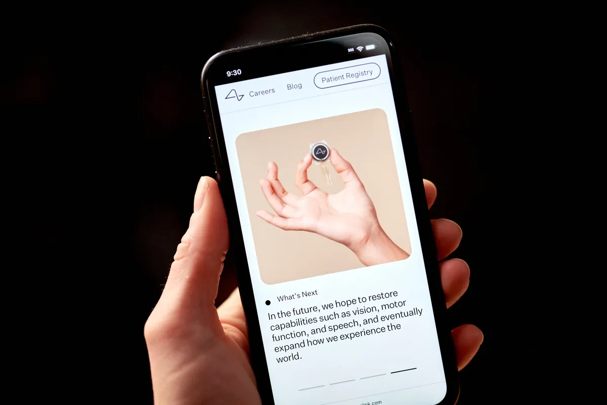 Neuralink начнёт испытания по преобразованию мыслей в речь уже в октябре