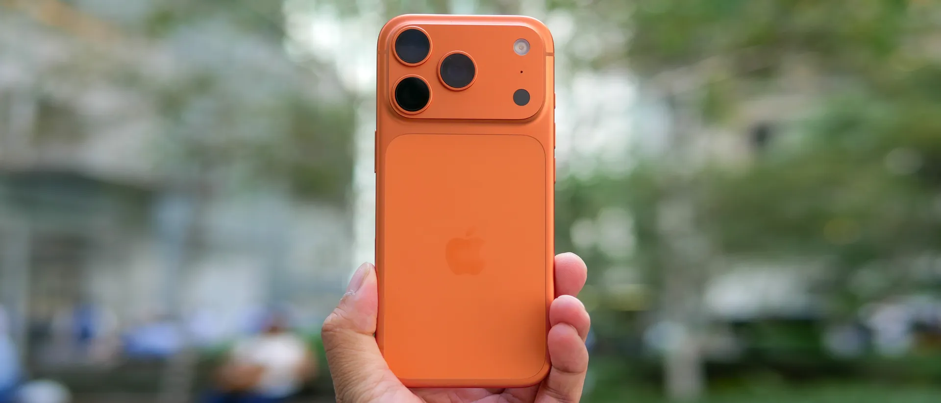 Подробный обзор Apple iPhone 17 Pro: отличный флагман, но не без нюансов 1 Подробный обзор Apple iPhone 17 Pro: отличный флагман, но не без нюансов