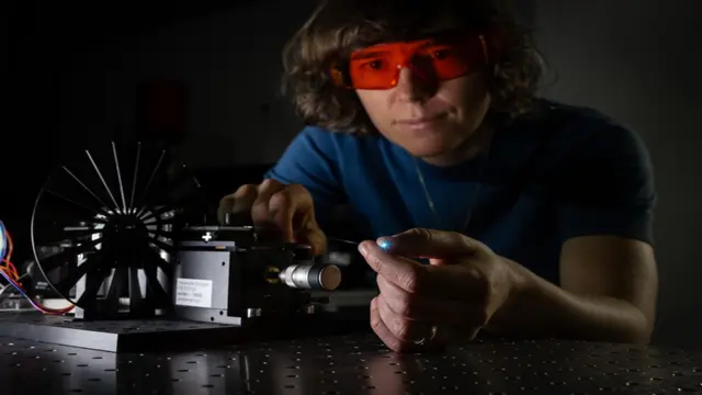 Немецкие ученые создали миниатюрный 3D-принтер для печати тканей внутри организма