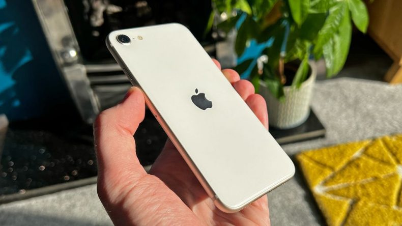 Apple добавила iPhone SE первого поколения и iPad Pro в список устаревших продуктов