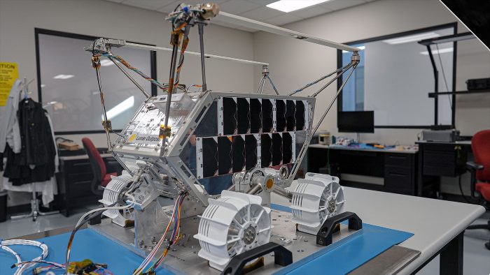 NASA выбрало первого робота-компаньона для астронавтов на Луне в 2028 году 1 NASA выбрало первого робота-компаньона для астронавтов на Луне в 2028 году
