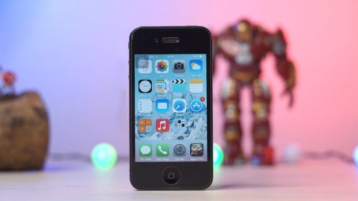 Икона и скандал: был ли iPhone 4 лучшим телефоном Apple?