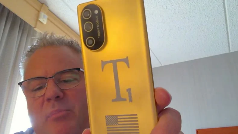 Предшественник Trump Mobile провалился через два года. История повторяется?
