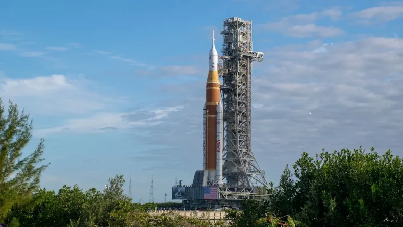 NASA утвердила график запуска миссии Artemis II с экипажем на борту