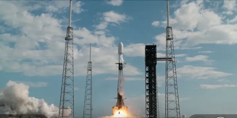 Верхняя ступень Falcon 9 может врезаться в Луну 5 августа — удар будет виден с Земли