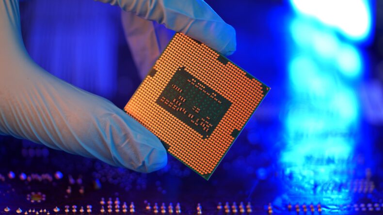 Huawei раскрыла подробности процессора Kirin 2026: плотность транзисторов вырастет на 55%