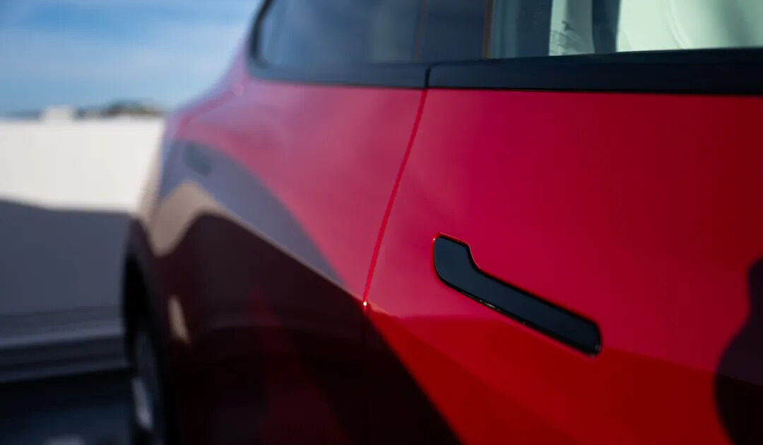 Скрытая угроза аэродинамики: как дизайн Tesla спровоцировал пересмотр норм безопасности
