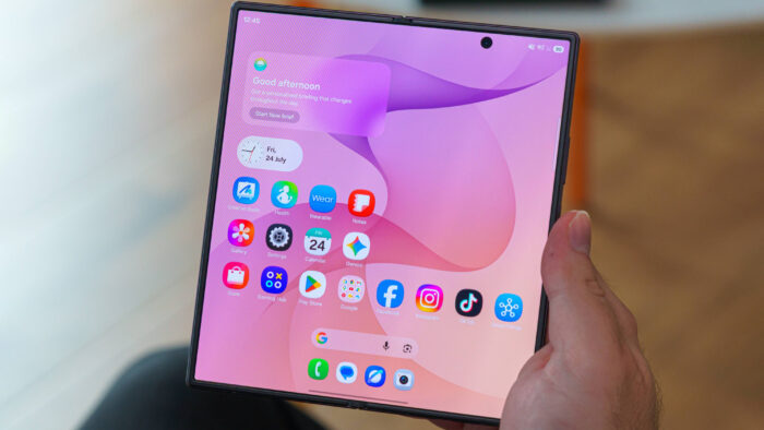 Samsung Galaxy Z Fold8 Ultra — обзор складного смартфона с Snapdragon 8 Elite Gen 5 и батареей 5000 мАч 2 Samsung Galaxy Z Fold8 Ultra — обзор складного смартфона с Snapdragon 8 Elite Gen 5 и батареей 5000 мАч