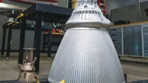 Leap Space представила напечатанный на 3D-принтере ракетный двигатель Serrano для новой ракеты Bighorn