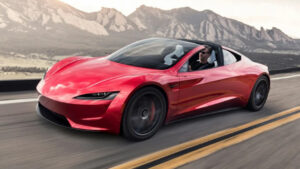 Tesla вновь пообещала скорый выход Roadster после многолетних задержек