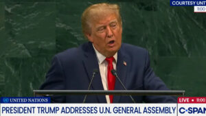 Трамп: США переименовывают искусственный интеллект в «сверхинтеллект»