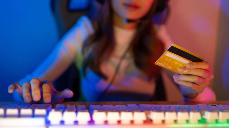 Ученые предупредили, как бесплатные игры заставляют некоторых игроков тратить все больше