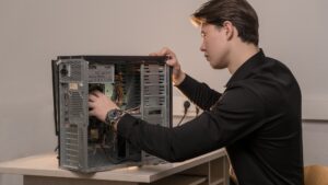 Внешнее устройство ВГУИТ очищает ПК без антивируса