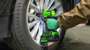 Greenworks представила компактный гайковёрт IW3450 с крутящим моментом до 580 Нм