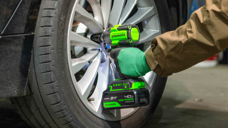 Greenworks представила компактный гайковёрт IW3450 с крутящим моментом до 580 Нм